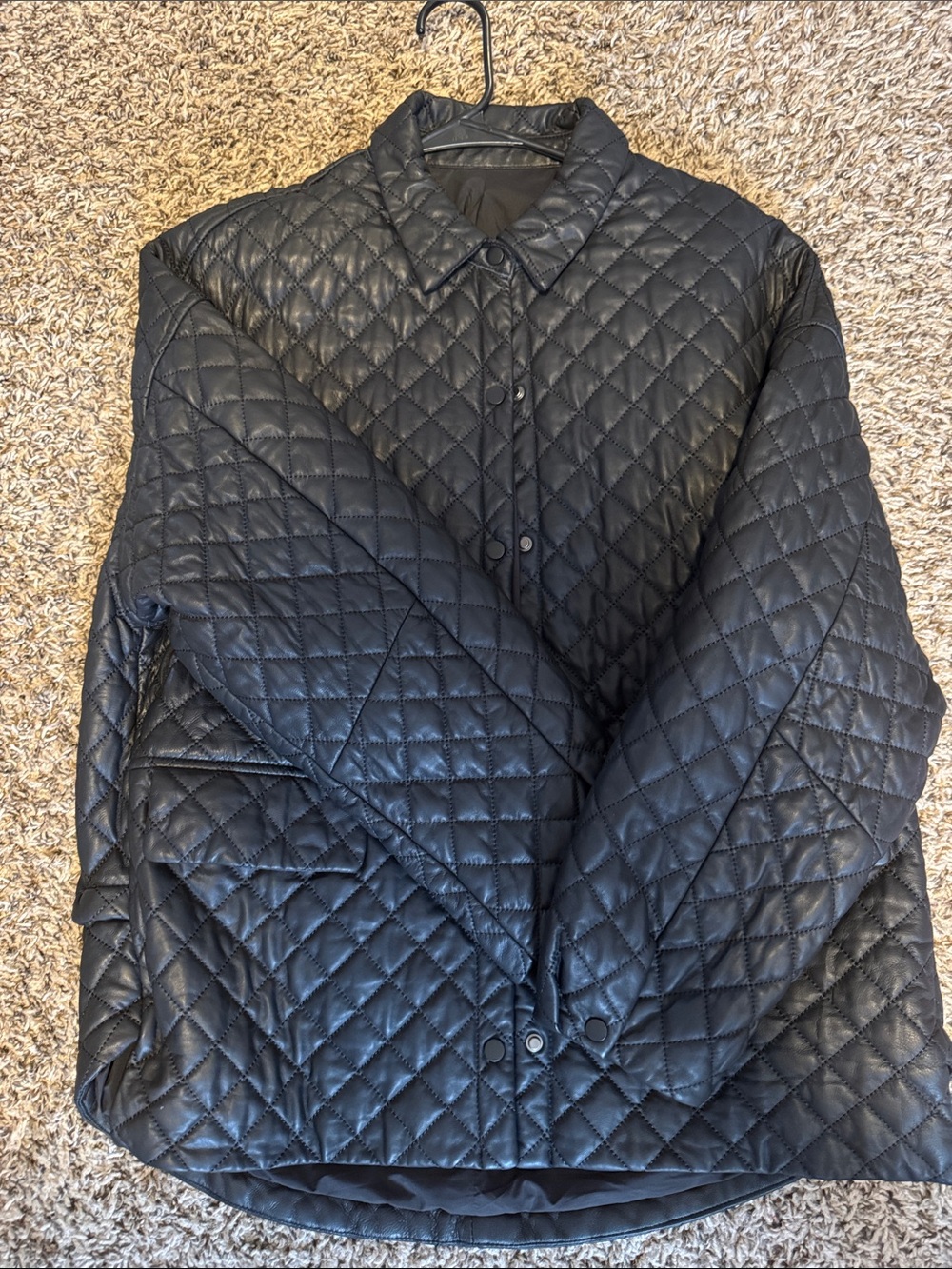 Quilted Black Snap-Front Jacket Genuine leather jacket, 100% sheepskin